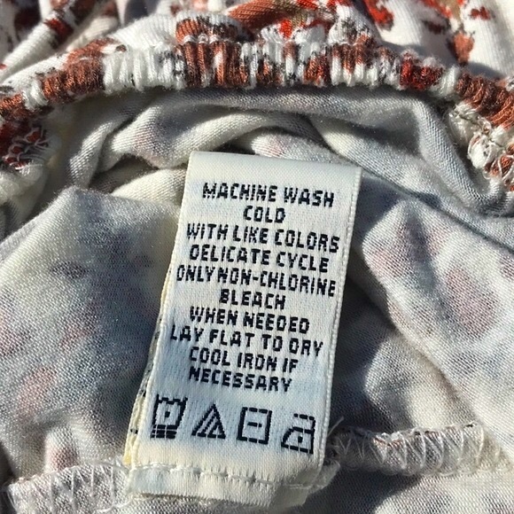 Max Studio Floral Print Scooped Neckline Short Sleeved Elastic Waistband Top Med - Picture 16 of 16